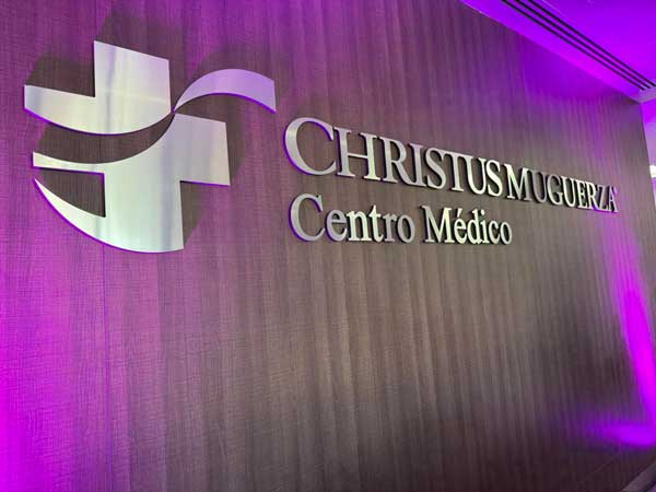 Dr.-Victor-Andrei-Martinez-de-la-Cruz,-Cirujano-Cardiotorácico-en-Chihuahua-Hospital-Christus-Muguerza